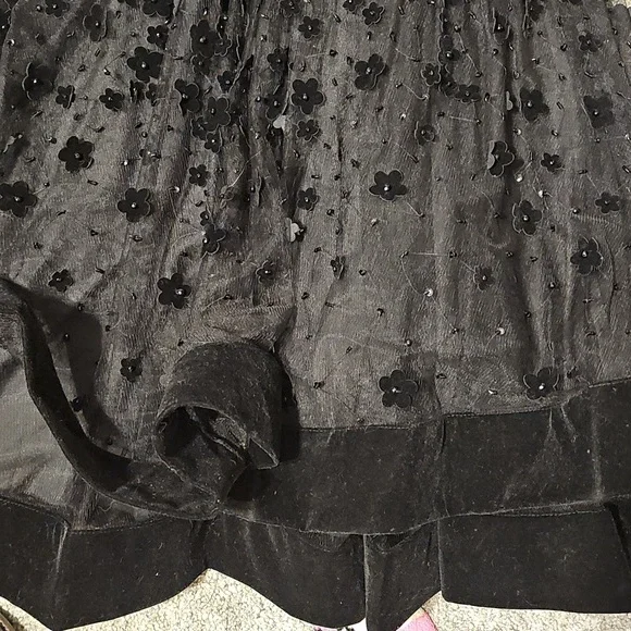 Mac Duggal Black Flower Applique Fit & Flare Dress - Picture 6 of 12
